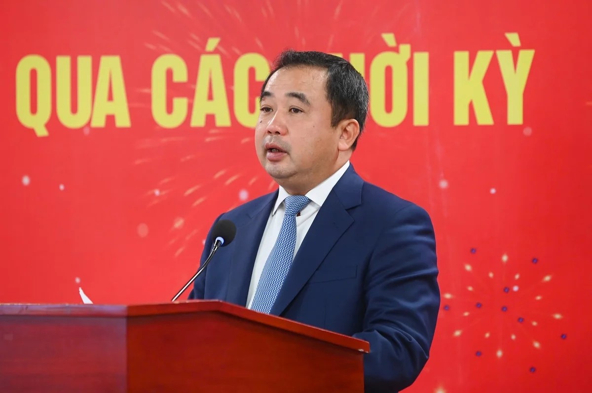 Bộ NN-MT gặp mặt tri ân các thế hệ lãnh đạo nhân dịp Xuân Bính Ngọ